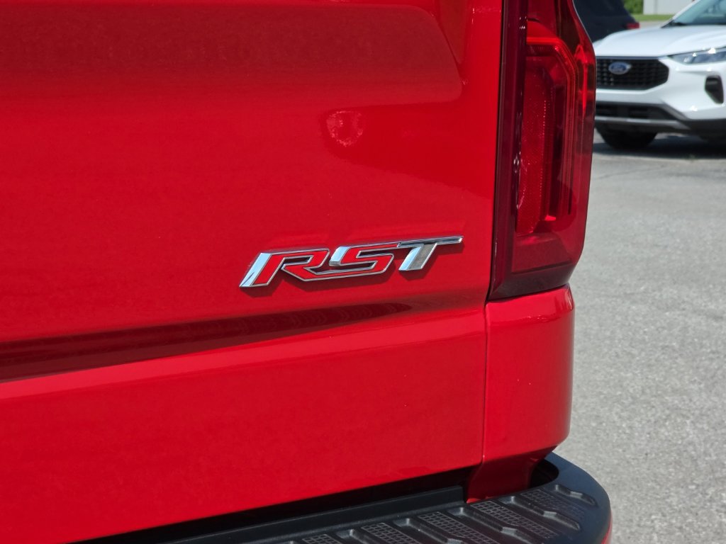 Used 2019 Chevrolet Silverado 1500 RST w/ All-Star Edition AWD/4WD image 13
