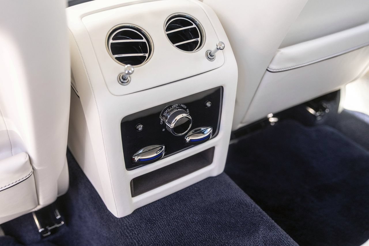 New 2025 Rolls-Royce Ghost AWD/4WD image 54