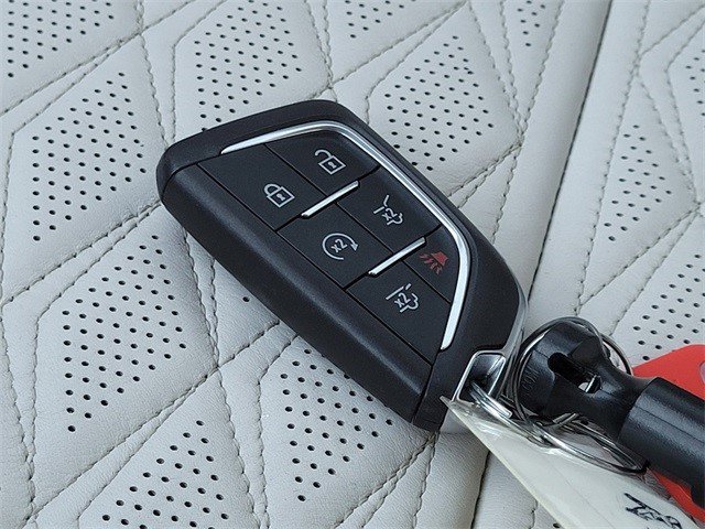 Certified 2025 Cadillac Escalade Sport Platinum w/ LPO, Floor Liner Package image 25