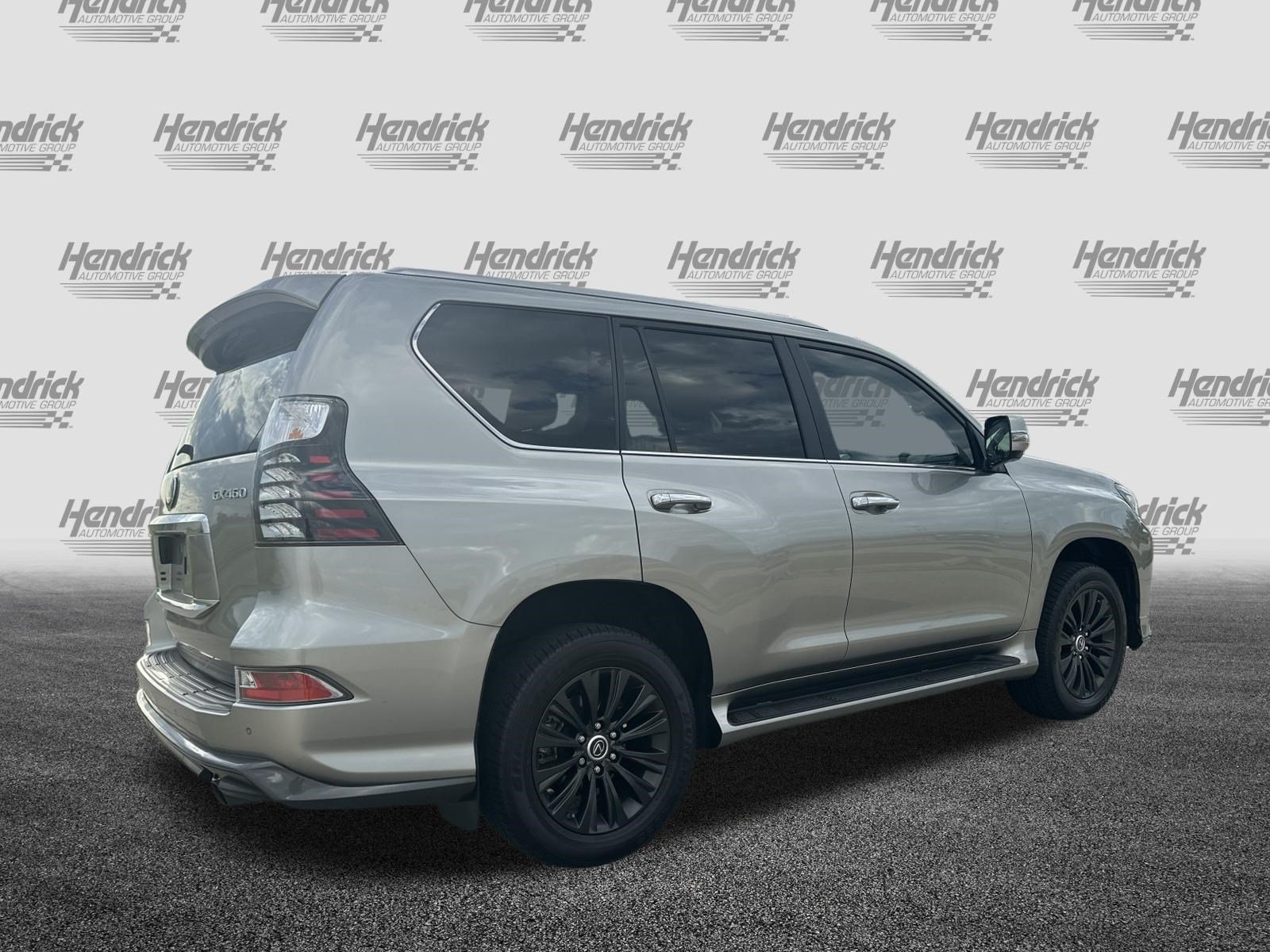 Certified 2023 Lexus GX 460 Luxury w/ Sport Design Package AWD/4WD image 10