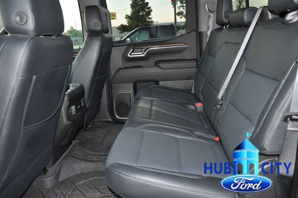 Used 2022 Chevrolet Silverado 1500 RST w/ Convenience Package II image 12