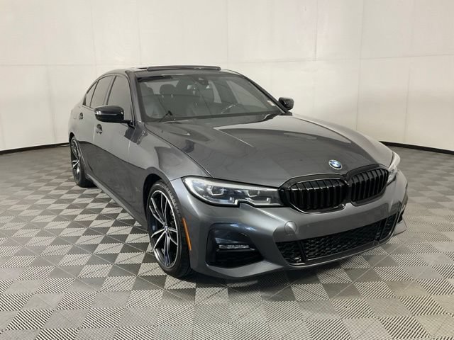 Used 2021 BMW 330i xDrive Sedan w/ M Sport Package AWD/4WD image 3