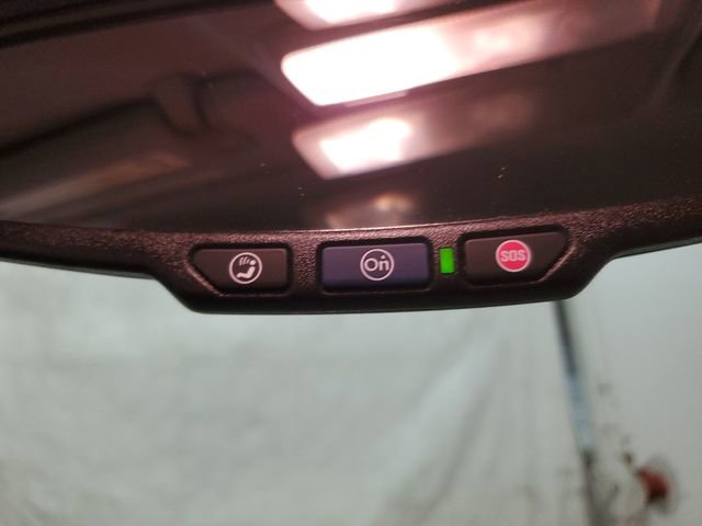 Used 2019 Chevrolet Trax LT w/ LT Convenience Package AWD/4WD image 19