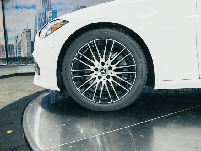Used 2026 Mercedes-Benz C 300 4MATIC Sedan image 7