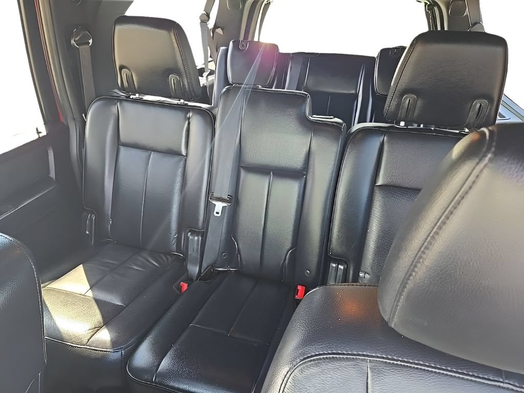 Used 2017 Ford Expedition EL Limited w/ Equipment Group 301A AWD/4WD image 23