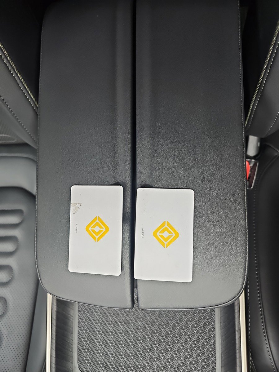 Used 2023 Rivian R1T Adventure image 29