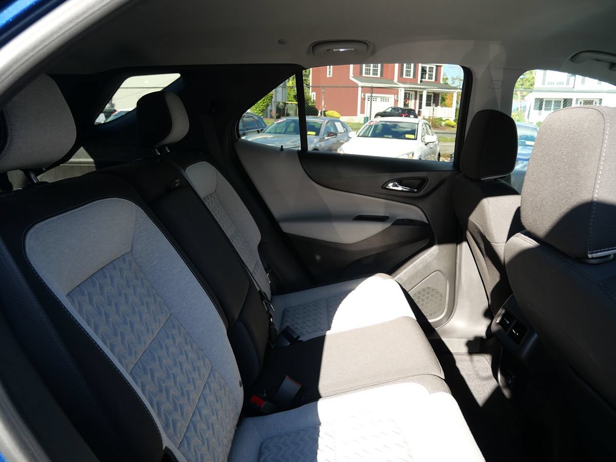 Used 2023 Chevrolet Equinox LT w/ Driver Convenience Package AWD/4WD image 27
