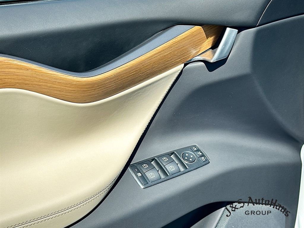 Used 2019 Tesla Model X Long Range image 23