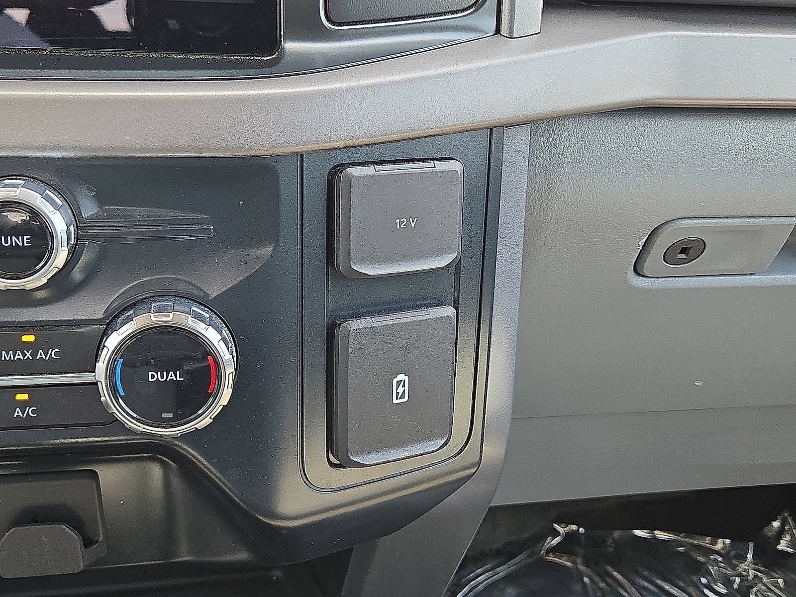 Used 2025 Ford F150 XLT w/ Equipment Group 301A Standard AWD/4WD image 28