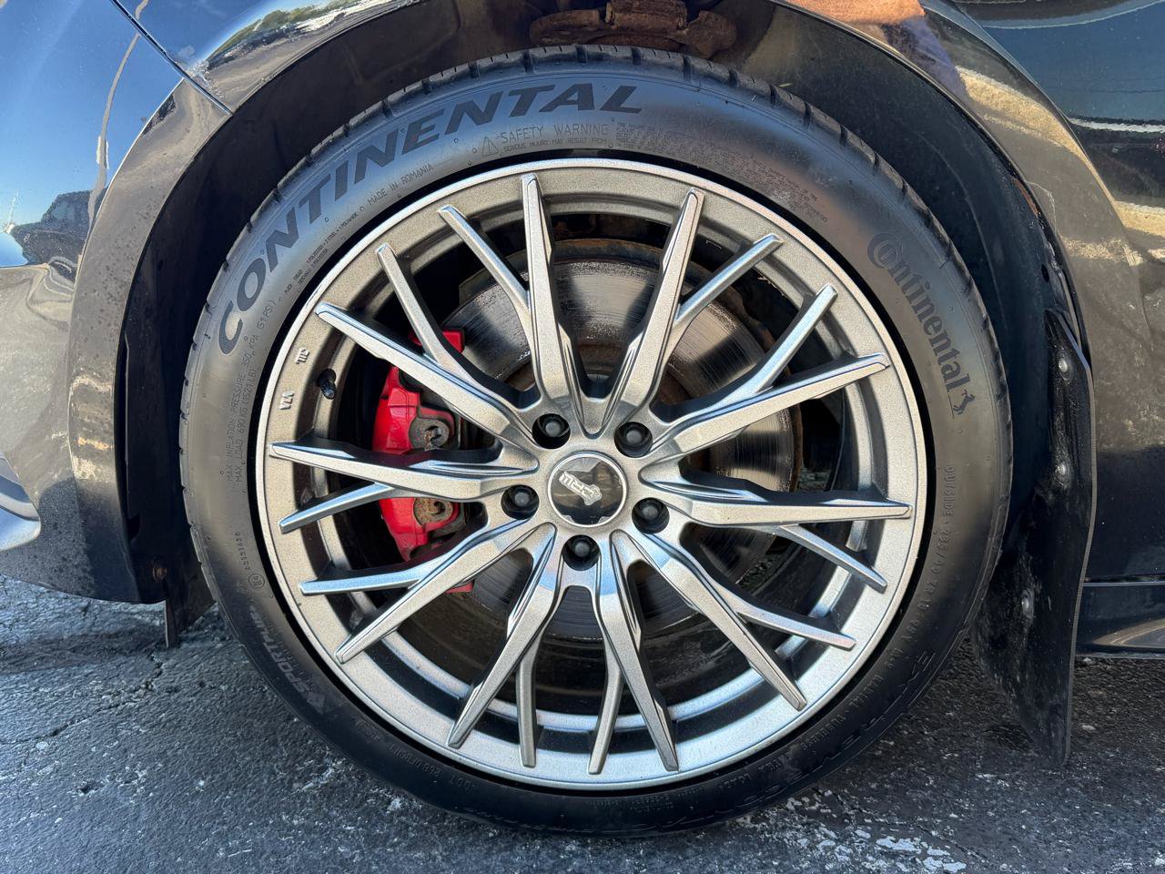 Used 2018 Ford Focus ST FWD image 30