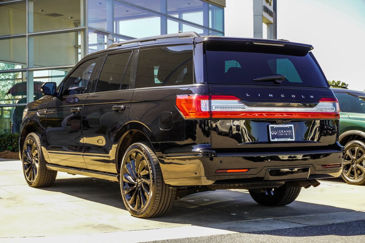Used 2021 Lincoln Navigator Reserve AWD/4WD image 10
