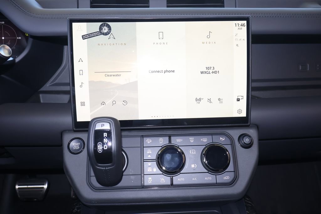 New 2026 Land Rover Defender 110 OCTA AWD/4WD image 19