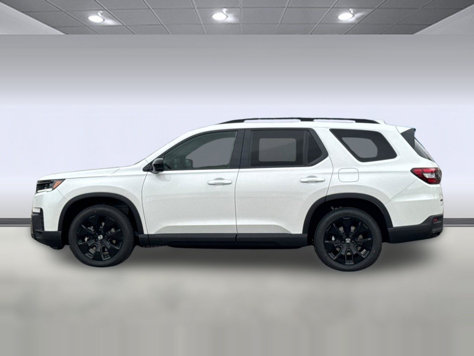 New 2026 Honda Pilot Black Edition image 2