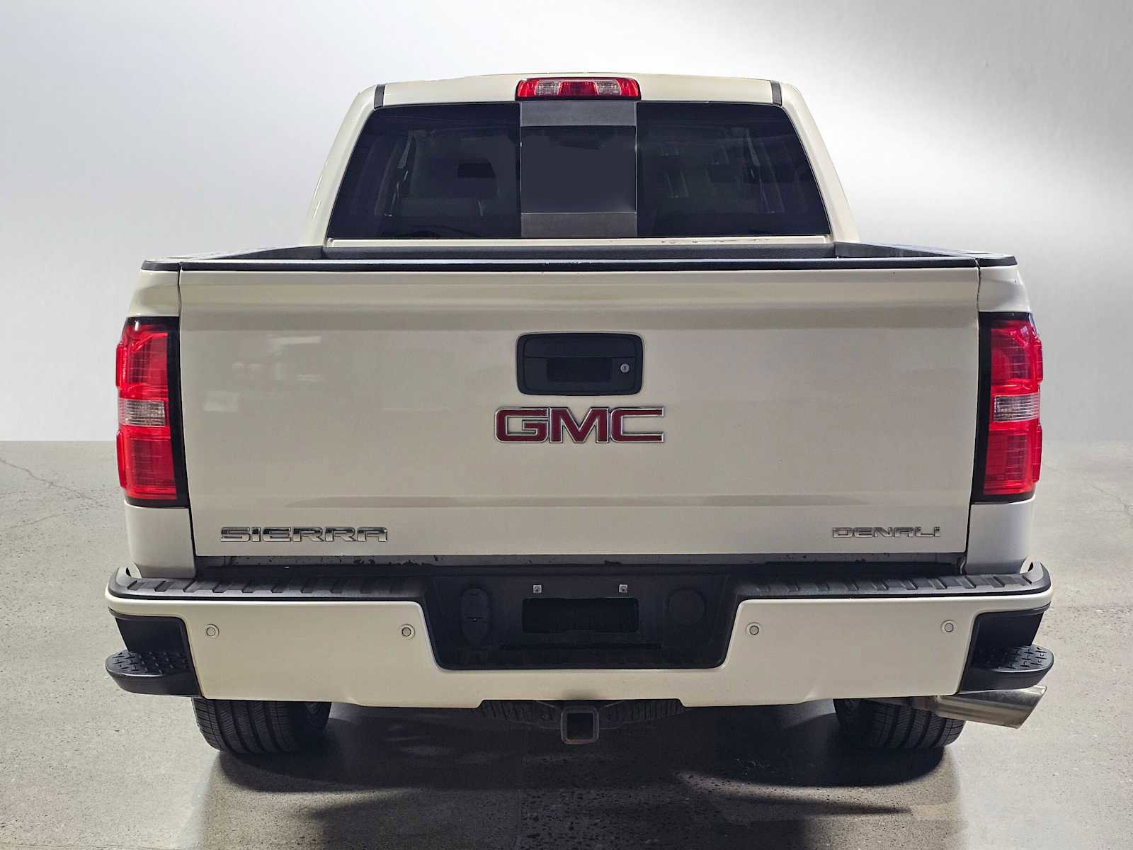 Used 2014 GMC Sierra 1500 Denali image 4