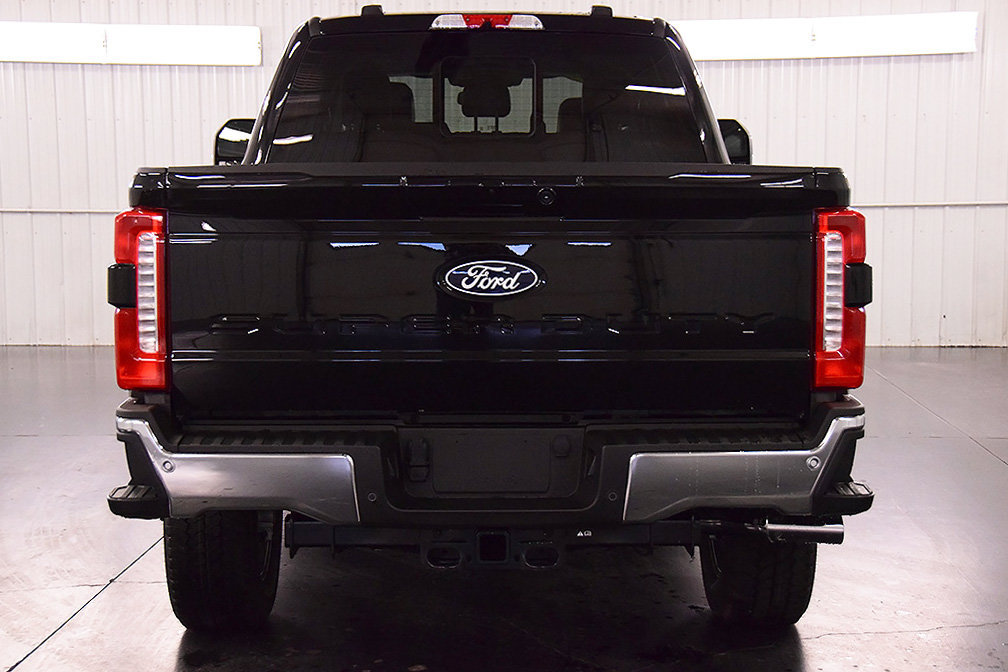 New 2027 Ford F350 Lariat w/ Lariat Premium Package AWD/4WD image 6