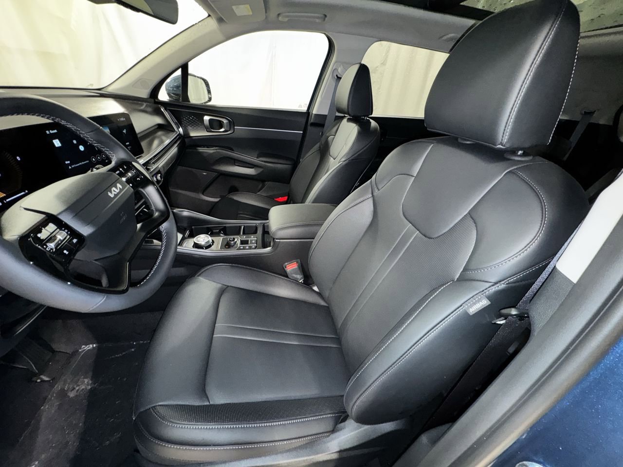 New 2026 Kia Sorento EX w/ EX Premium Package image 13