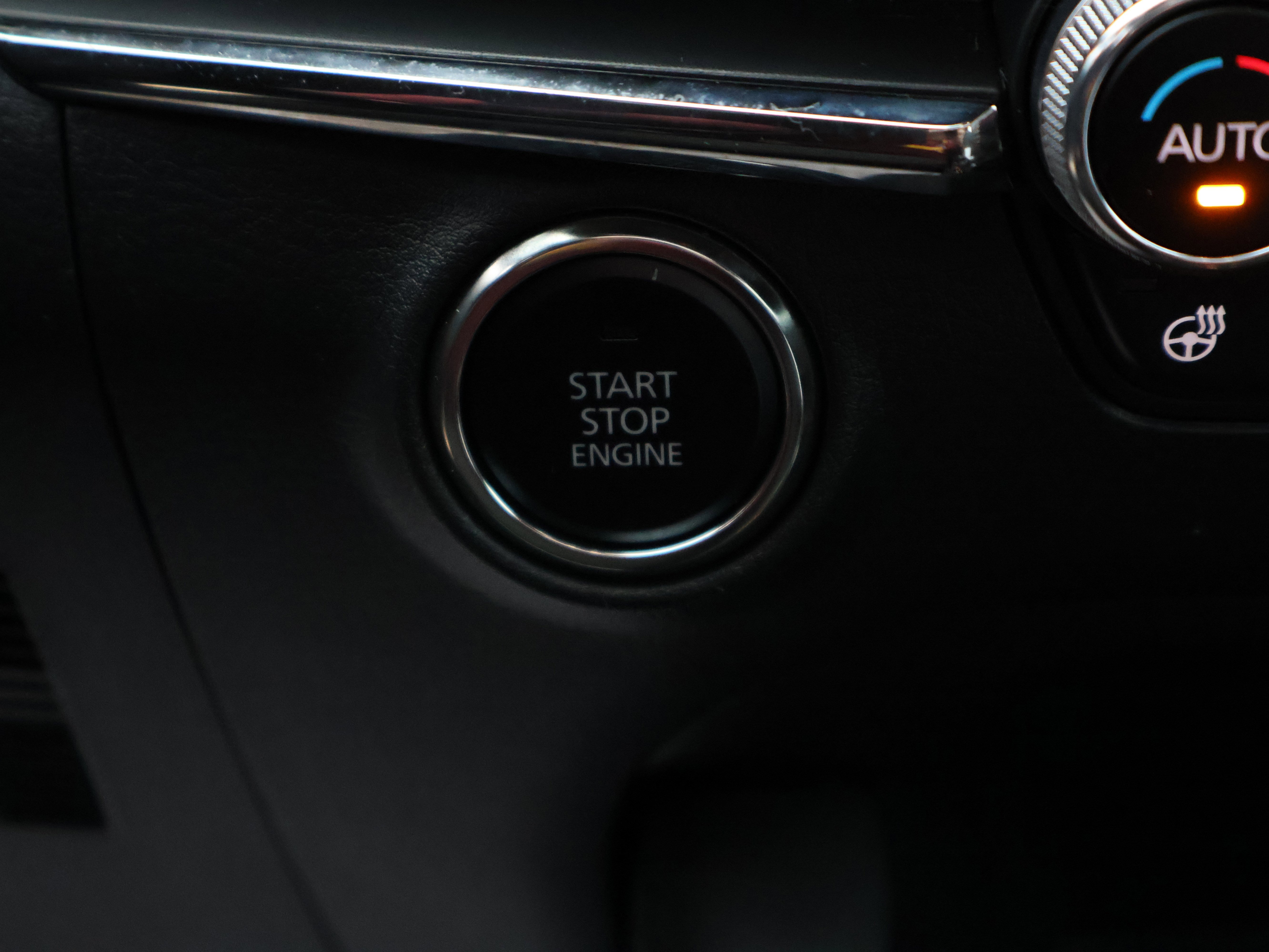 Used 2023 MAZDA MAZDA3 Hatchback w/ Appearance Package image 26