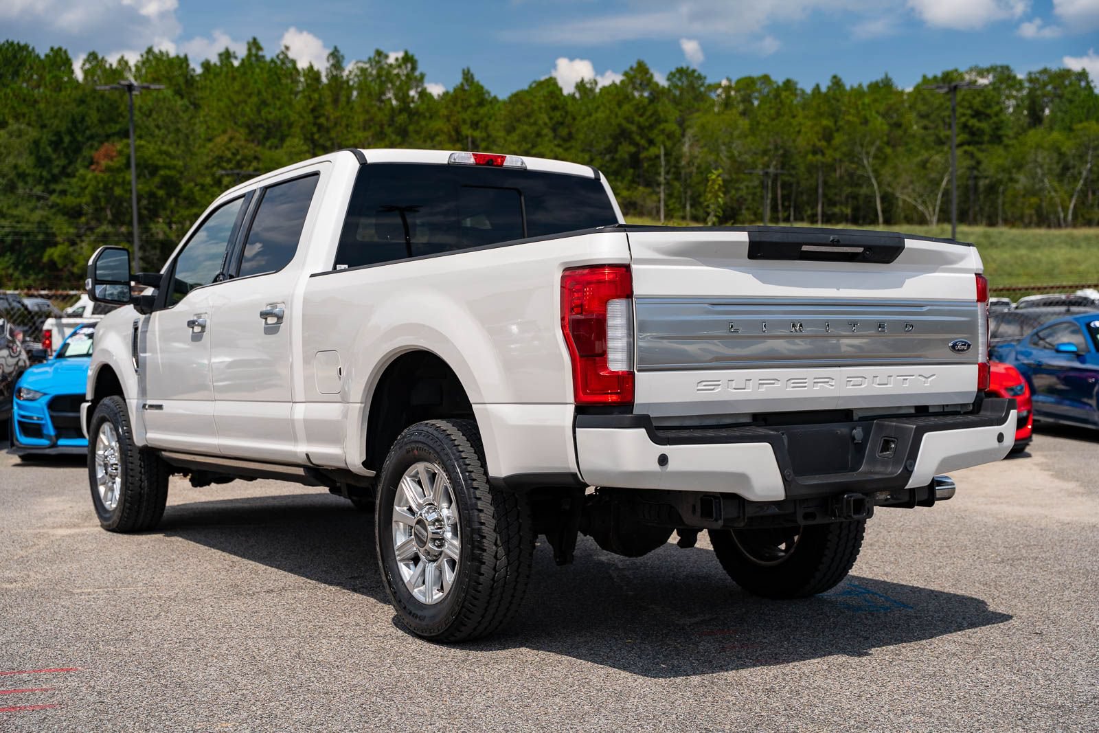 Certified 2019 Ford F250 Limited w/ FX4 Off-Road Package AWD/4WD image 5