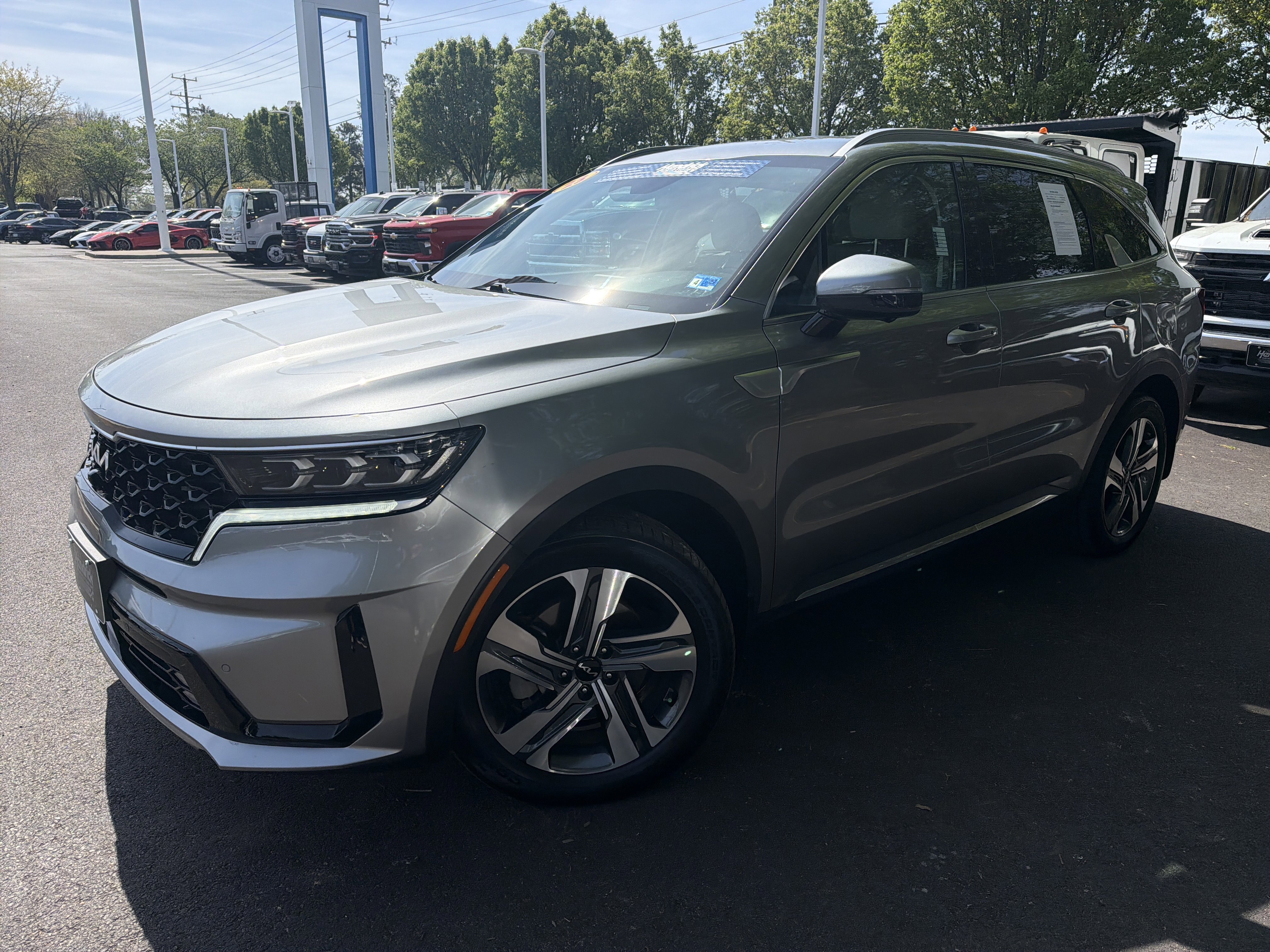 Used 2023 Kia Sorento SX Prestige image 5