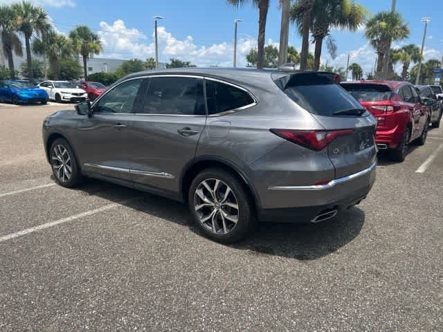 Used 2023 Acura MDX SH-AWD w/ Technology Package image 16