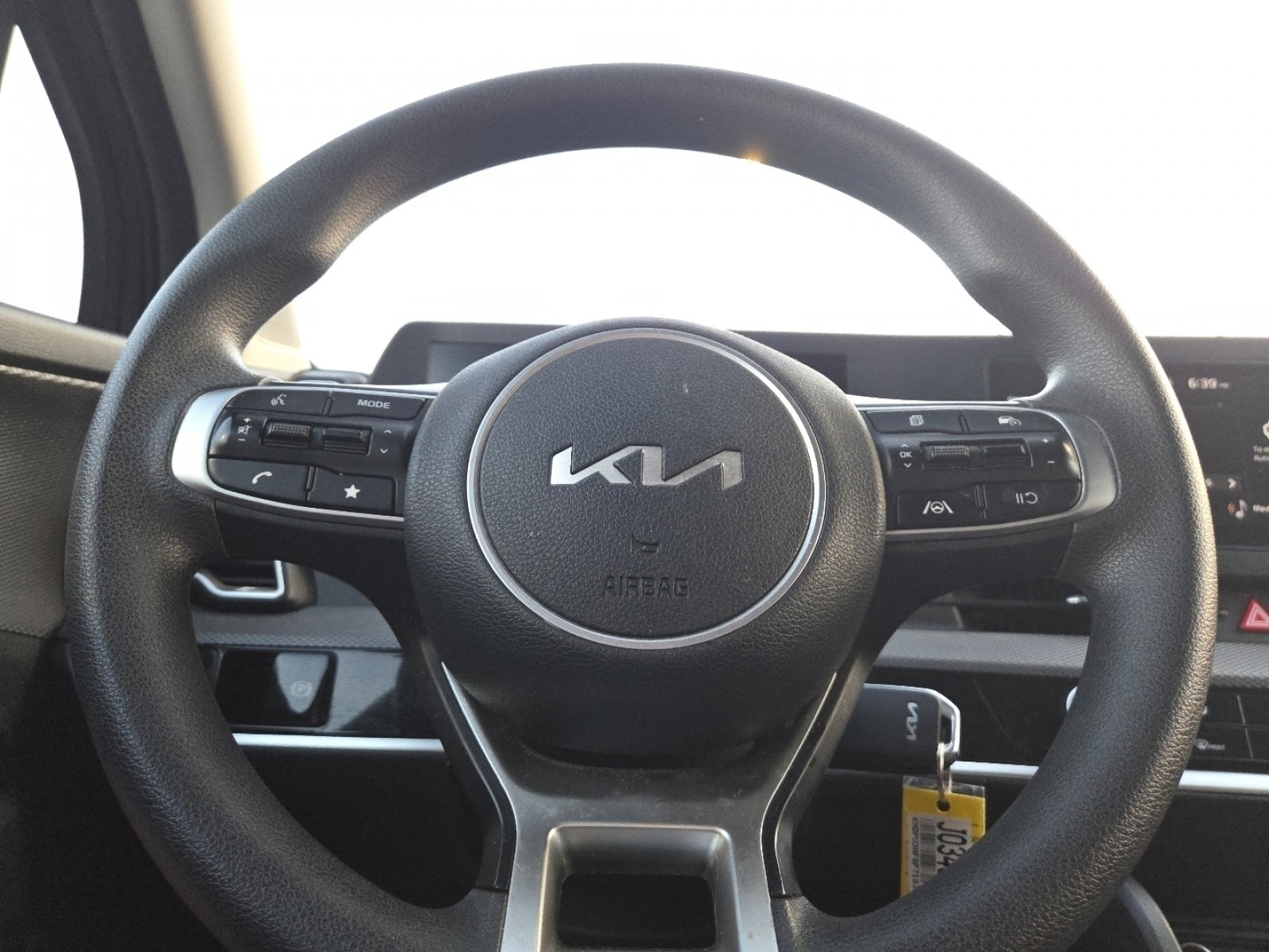 Used 2023 Kia Sportage LX FWD image 25