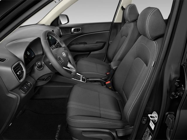 Used 2025 Hyundai Venue SEL FWD image 10