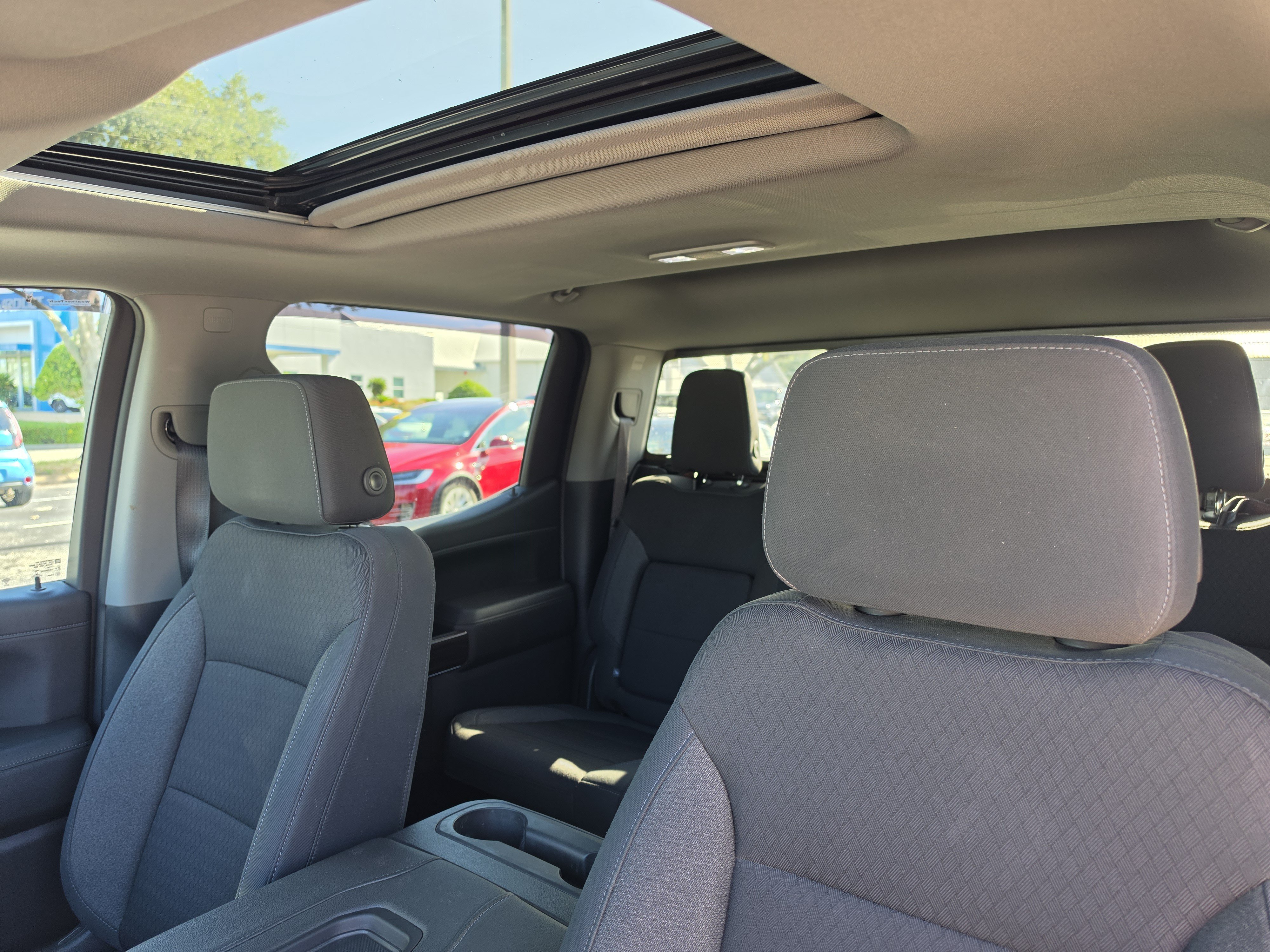 Used 2020 Chevrolet Silverado 1500 LT Trail Boss AWD/4WD image 27