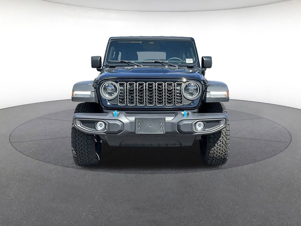 Used 2025 Jeep Wrangler Unlimited Rubicon 4xe image 9