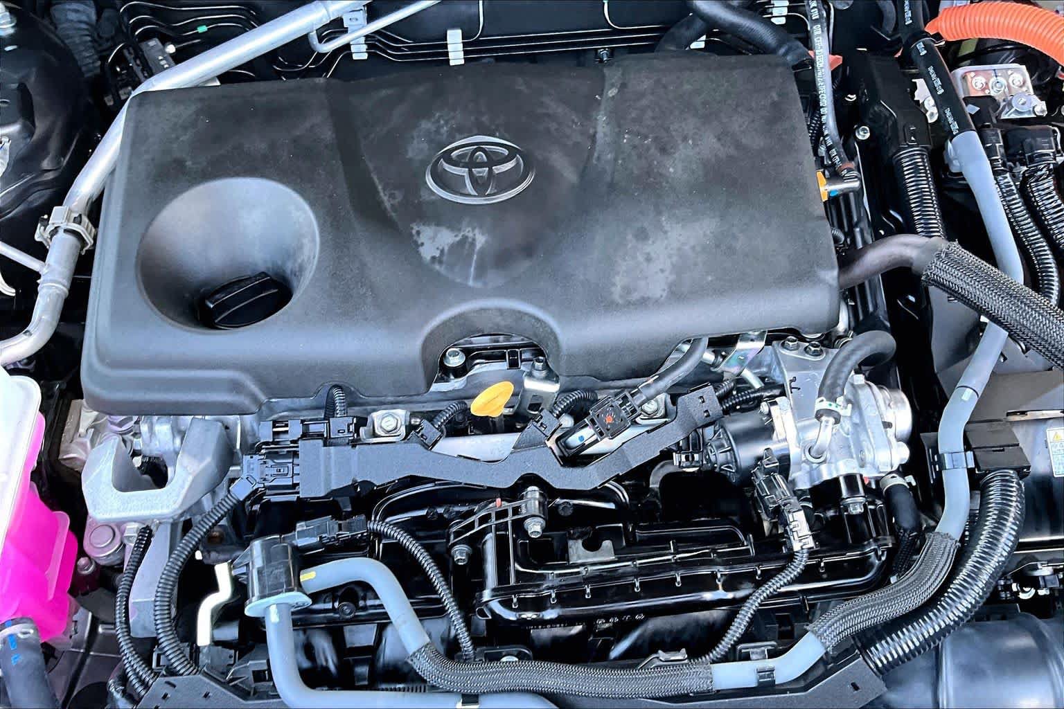 Certified 2024 Toyota RAV4 XLE AWD/4WD image 33