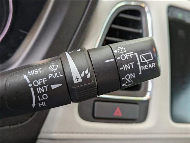 Used 2018 Honda HR-V EX-L image 11