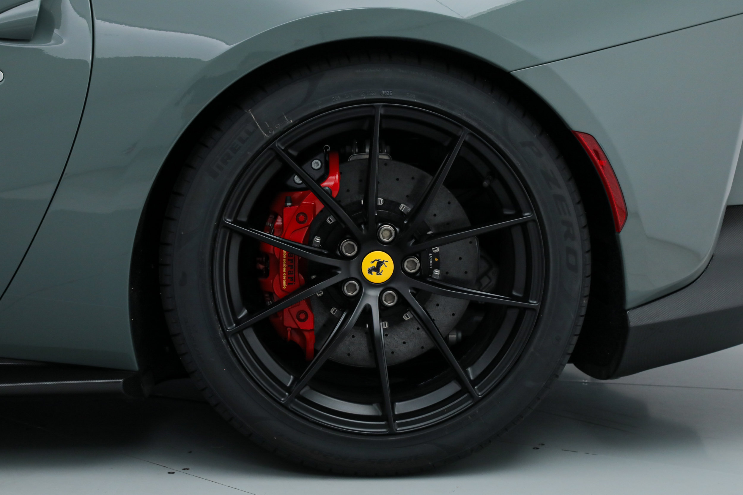 Certified 2022 Ferrari 812 GTS RWD image 45