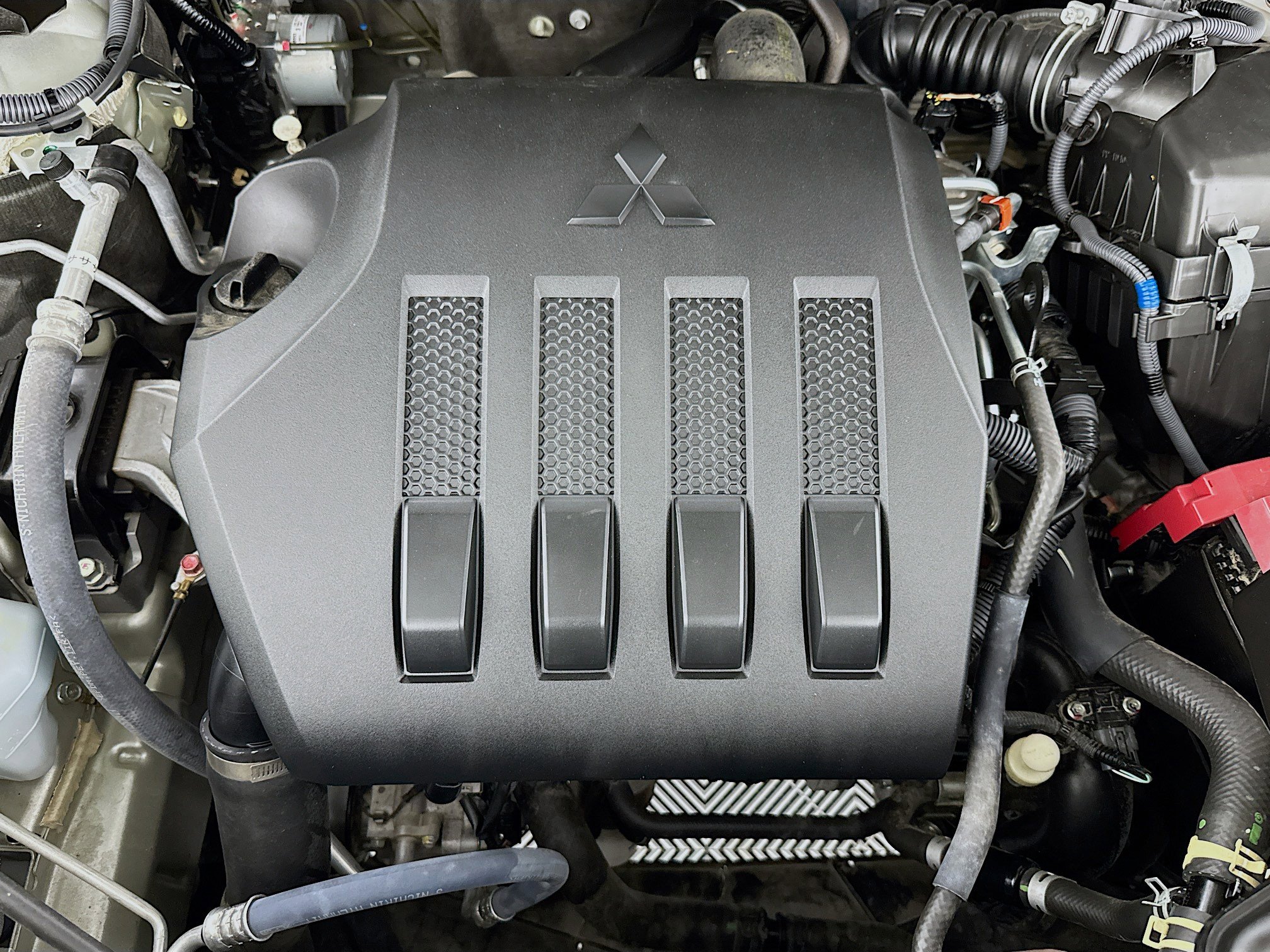 Used 2024 Mitsubishi Eclipse Cross Black Edition image 38