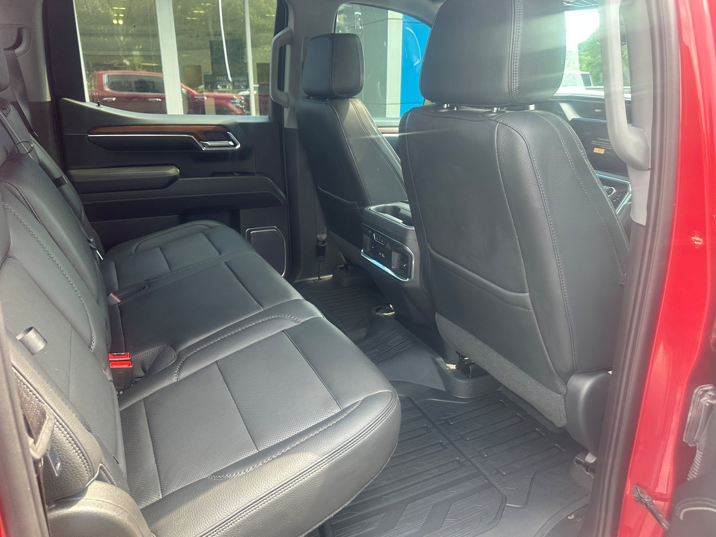 Used 2023 GMC Sierra 1500 Denali w/ Denali Reserve Package image 9