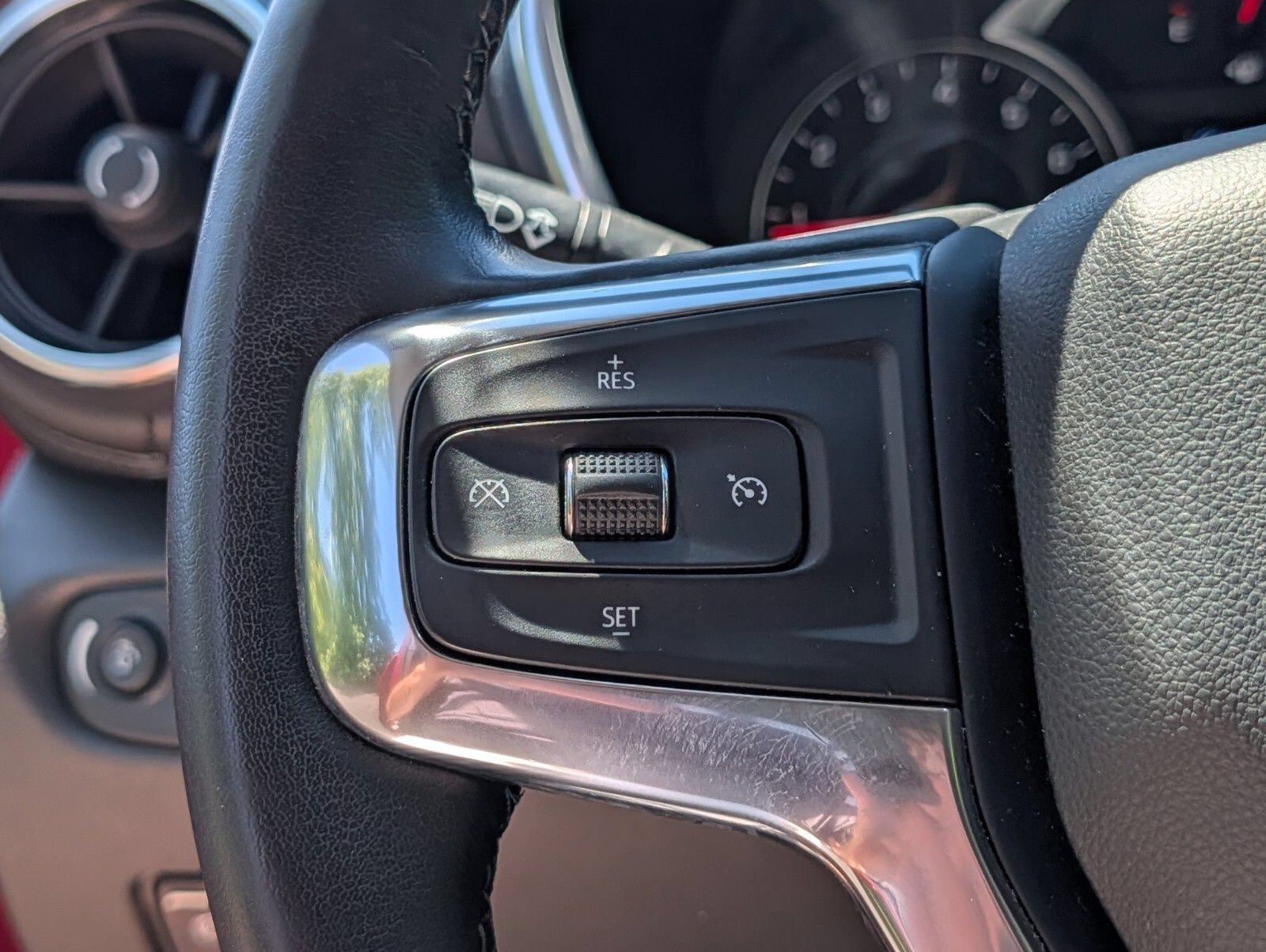 Used 2019 Chevrolet Blazer LT AWD/4WD image 26