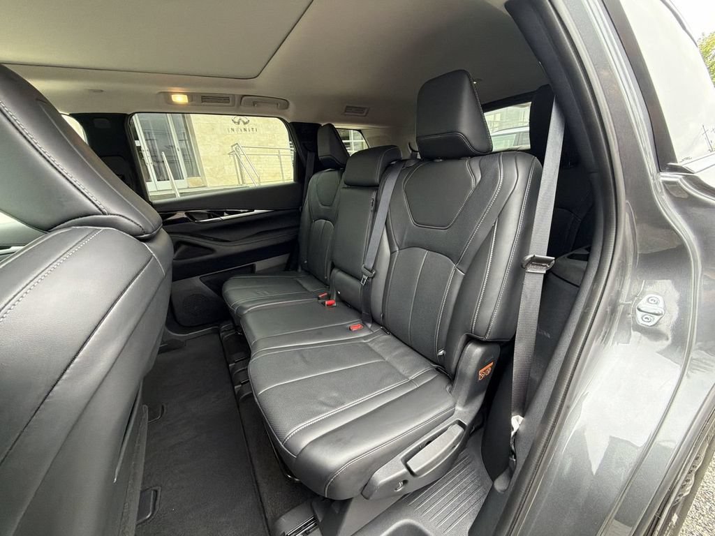 Certified 2025 INFINITI QX60 Pure AWD/4WD image 23