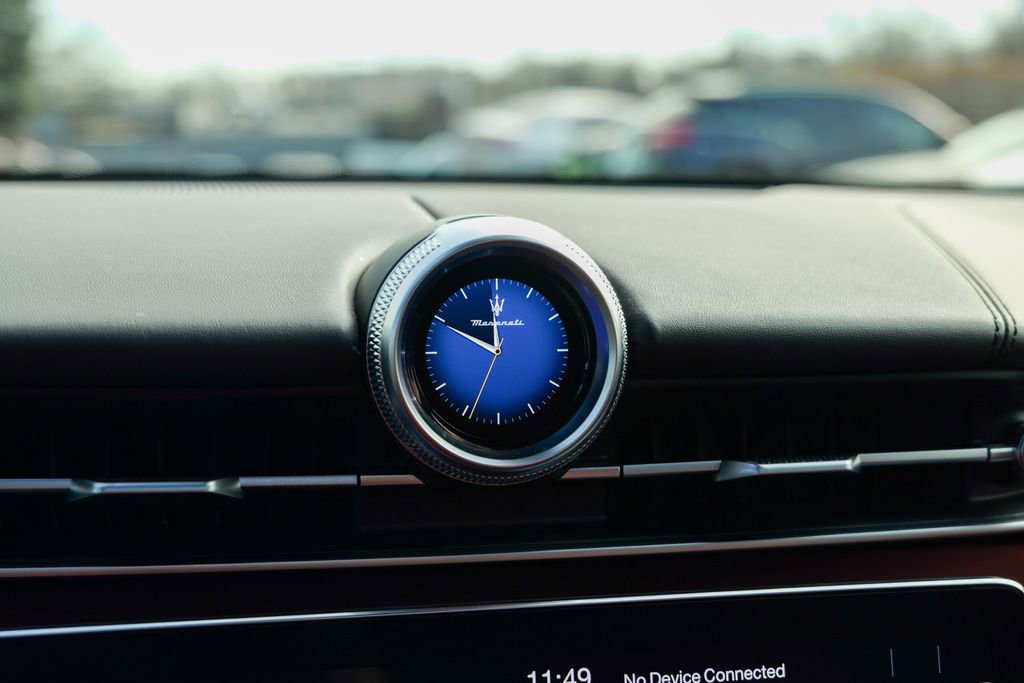 Certified 2023 Maserati Grecale Modena image 50