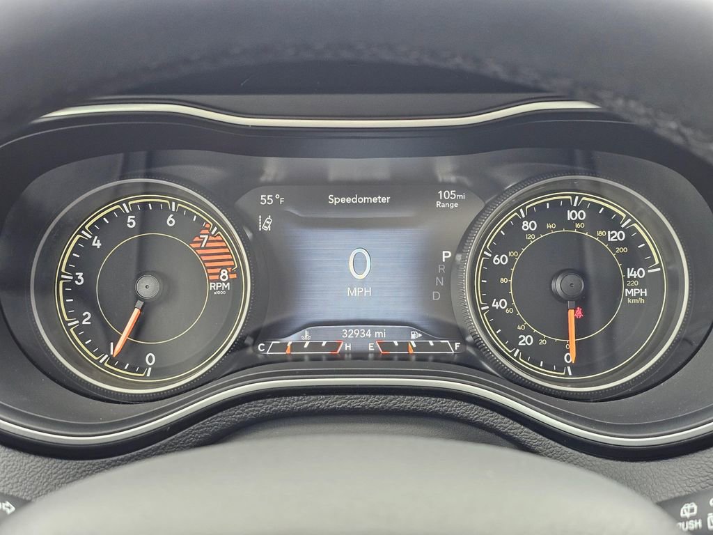 Used 2022 Jeep Cherokee Limited image 28