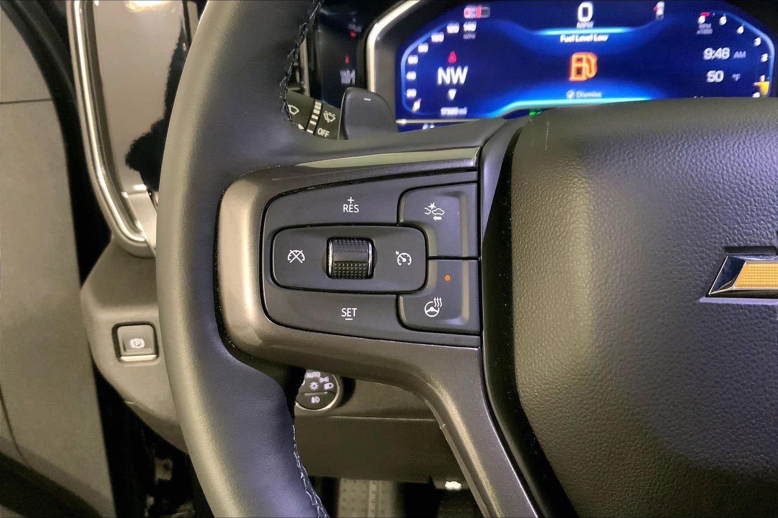 Used 2025 Chevrolet Silverado 1500 High Country w/ High Country Premium Package AWD/4WD image 18