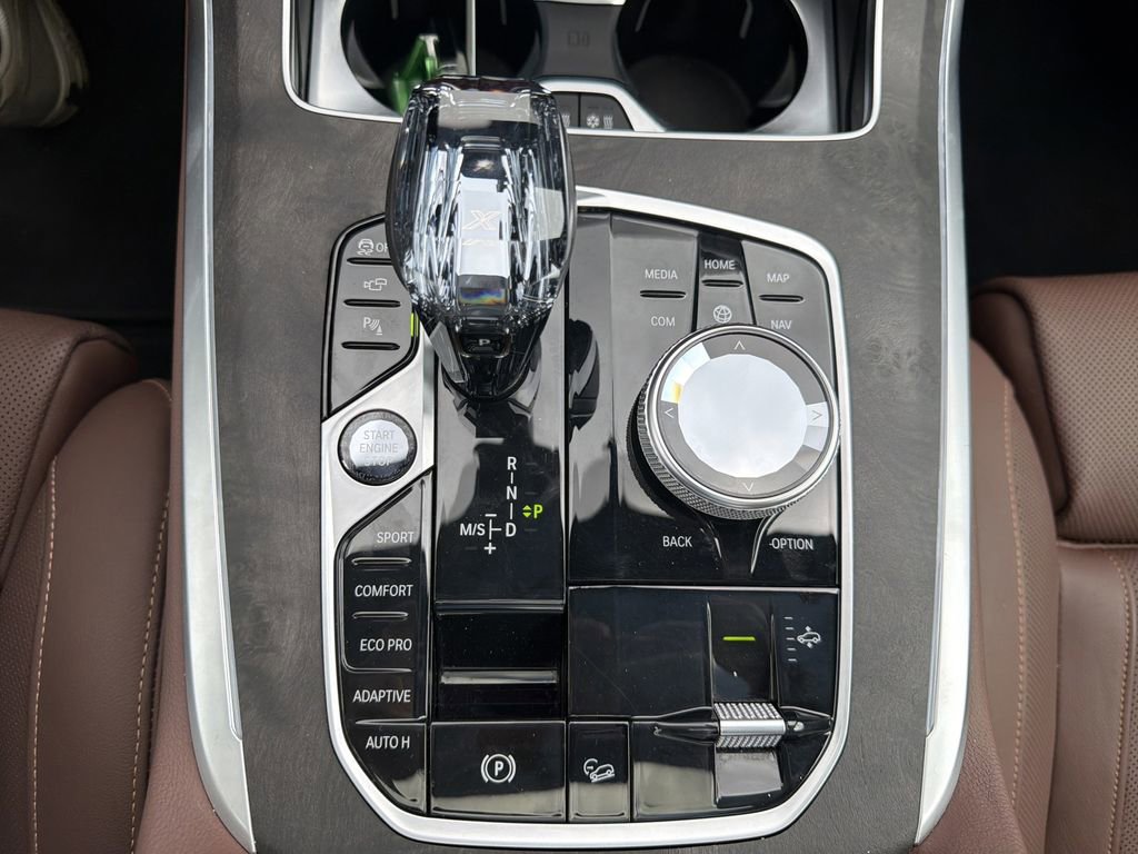 Used 2022 BMW X7 xDrive40i w/ Executive Package image 31