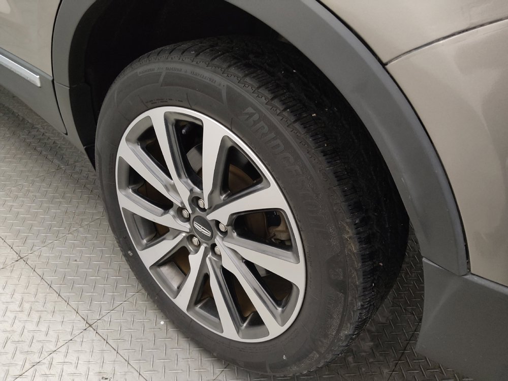 Used 2019 Lincoln MKC Reserve w/ MKC Technology Package FWD image 31