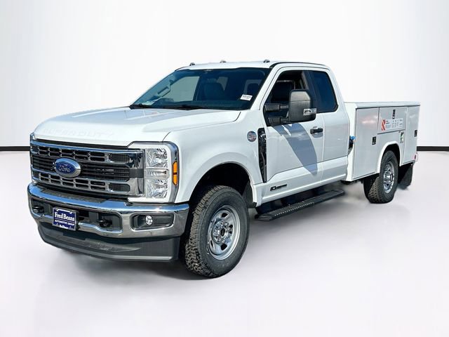 New 2026 Ford F350 XL w/ XL Chrome Package image 3