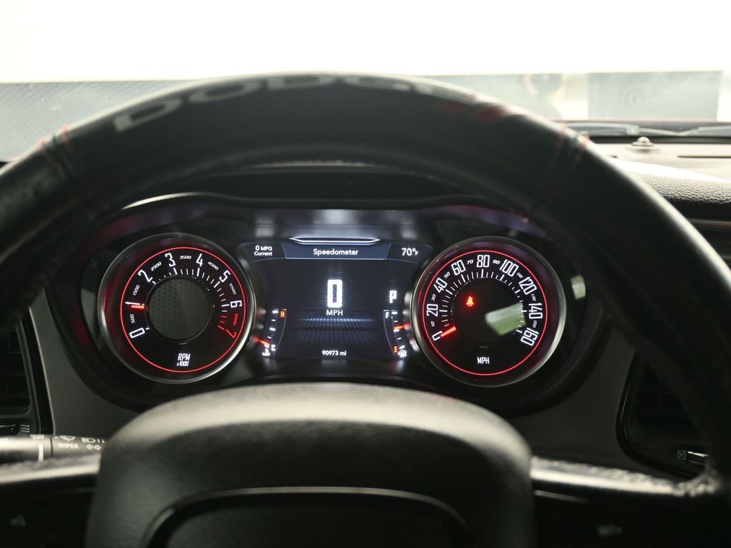 Used 2020 Dodge Challenger SXT image 10
