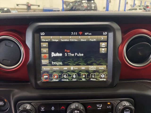 Used 2023 Jeep Wrangler Unlimited Rubicon w/ Steel Bumper Group AWD/4WD image 9