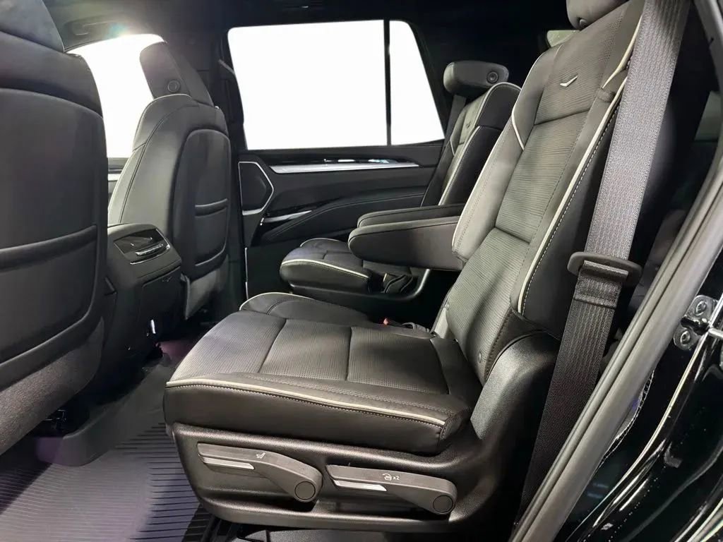 New 2026 Cadillac Escalade Sport w/ Touring Package image 26