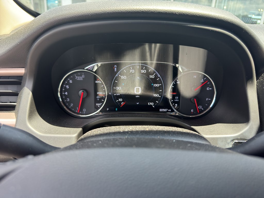 Used 2018 GMC Acadia Denali w/ Technology Package FWD image 10
