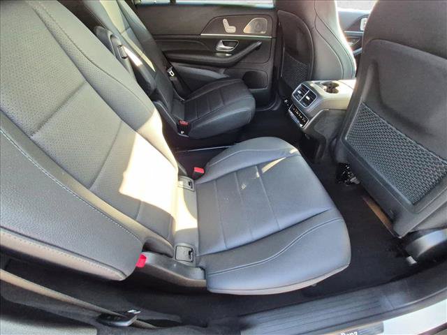 Used 2022 Mercedes-Benz GLS 450 4MATIC image 21