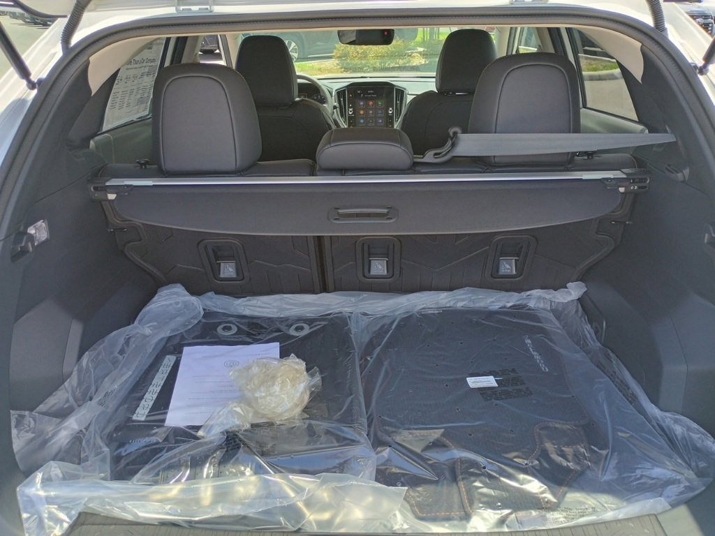 New 2025 Subaru Crosstrek 2.5i Limited w/ Popular Package #3A image 15