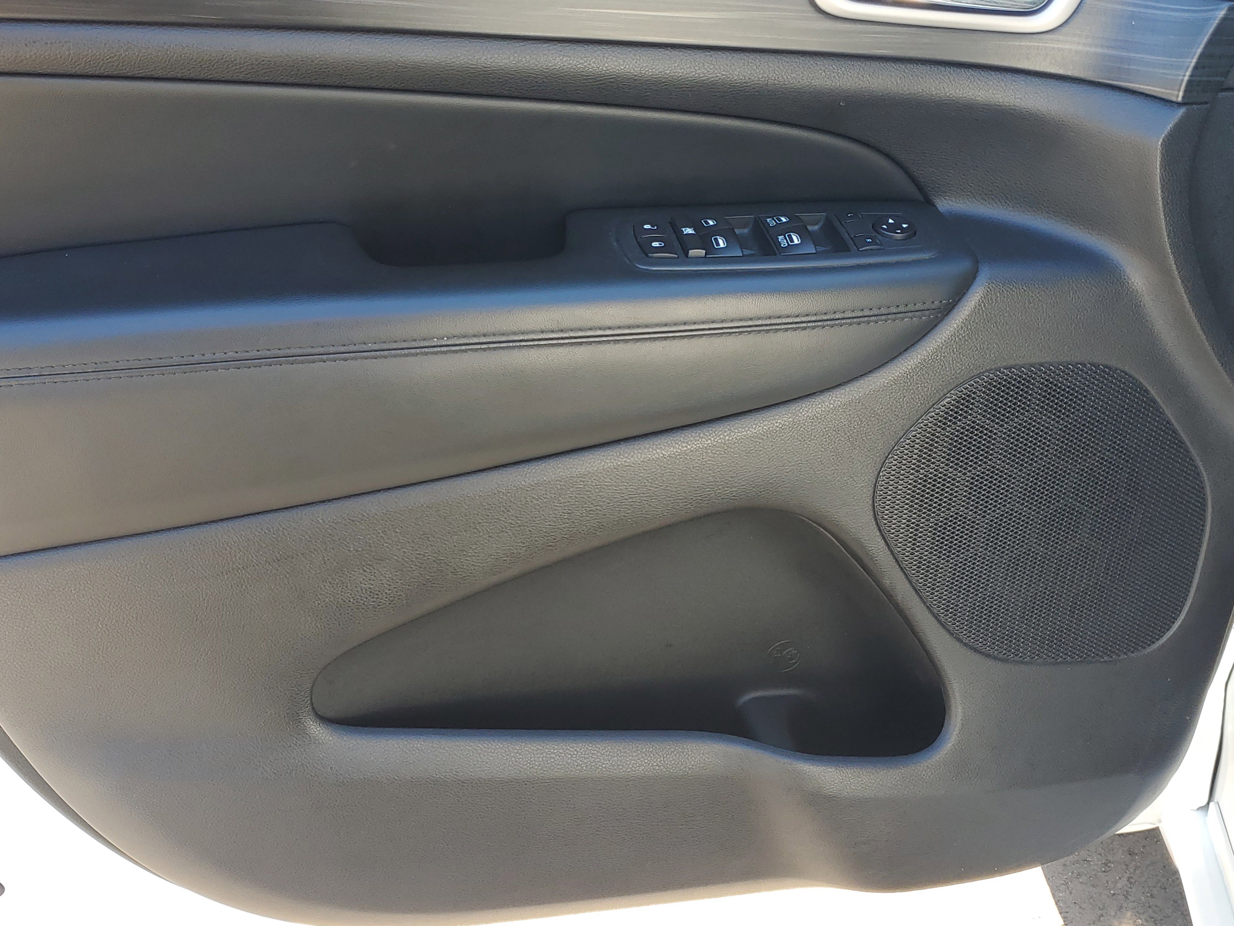 Used 2020 Jeep Grand Cherokee Altitude image 8