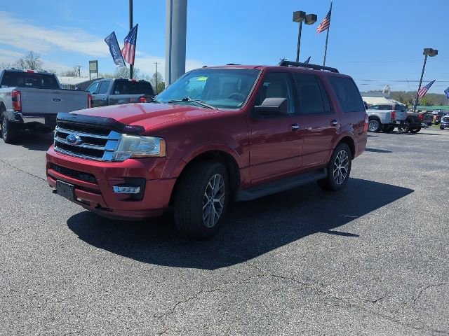 Used 2015 Ford Expedition XLT w/ Equipment Group 202A image 4