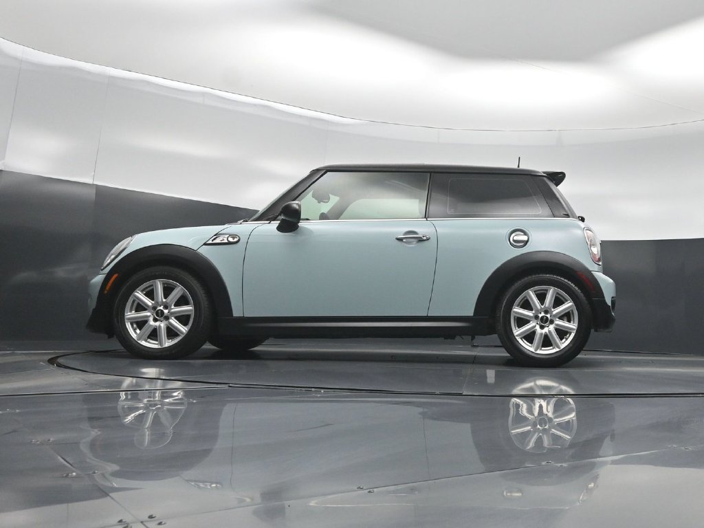 Used 2013 MINI Cooper S FWD image 48